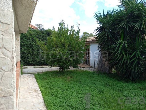 casa indipendente in vendita a Noto in zona San Lorenzo