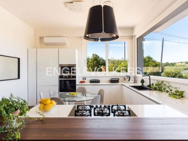 casa indipendente in vendita a Noto