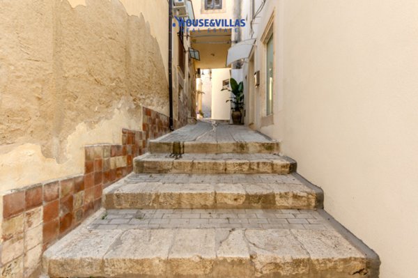 casa indipendente in vendita a Noto