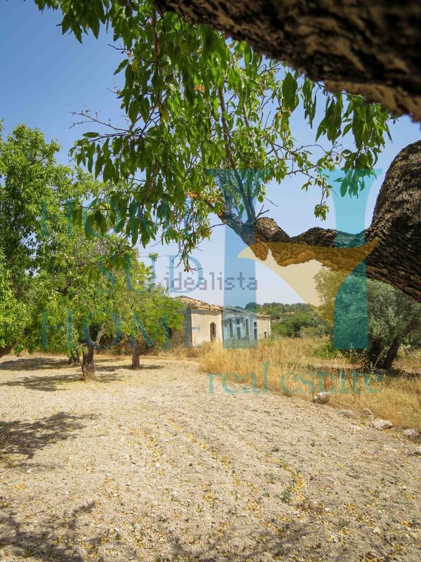 terreno in vendita a Noto
