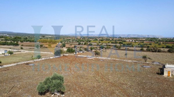 terreno edificabile in vendita a Noto