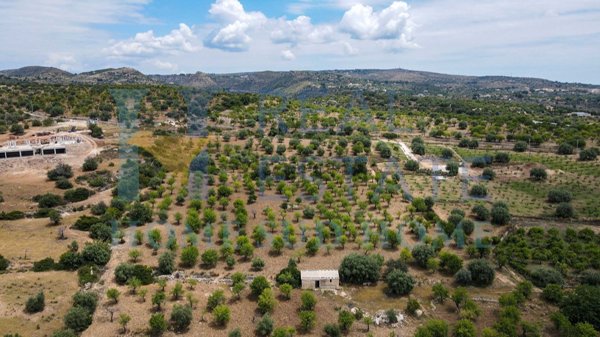 casa indipendente in vendita a Noto
