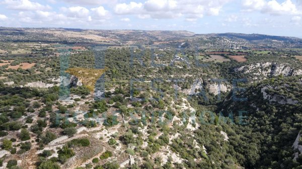 casa indipendente in vendita a Noto