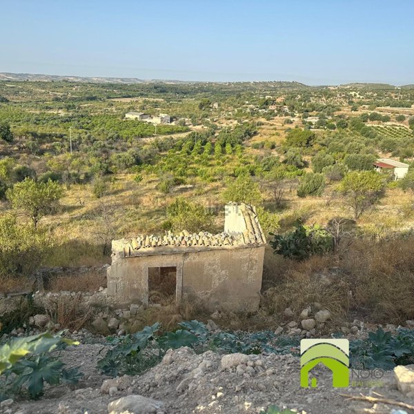 rudere in vendita a Noto