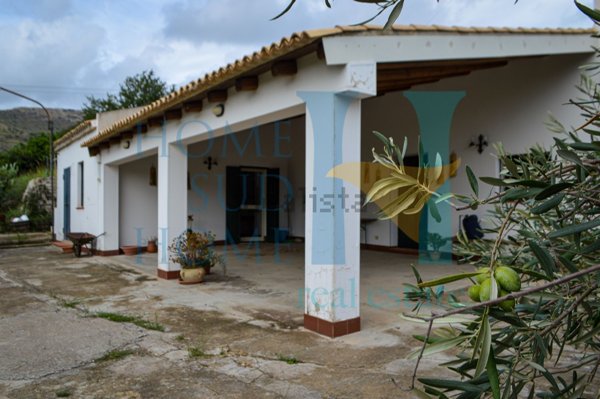 quadrivano in vendita a Noto