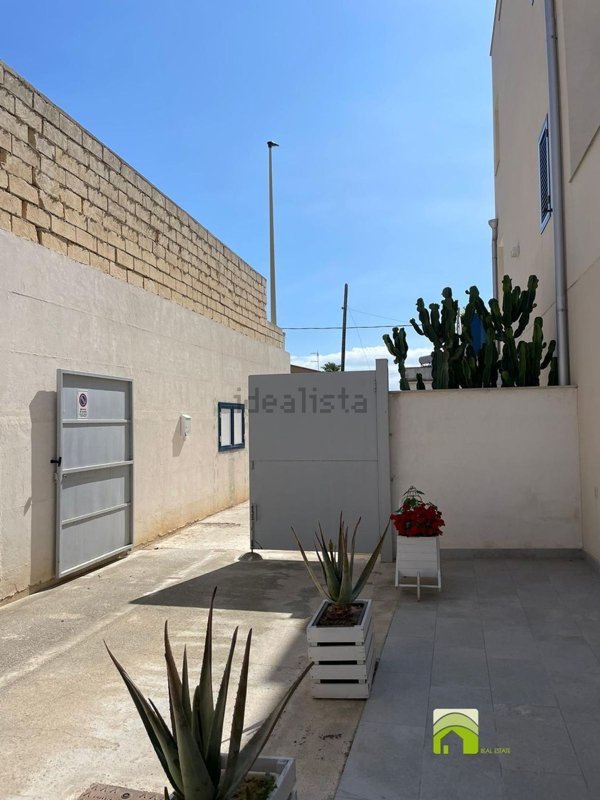 appartamento in vendita a Noto in zona Lido di Noto