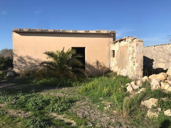 terreno agricolo in vendita a Noto in zona San Lorenzo