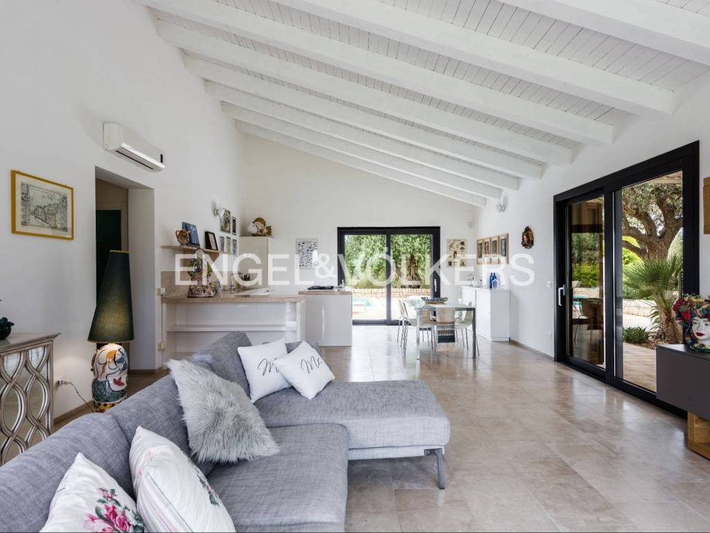 casa indipendente in vendita a Noto in zona San Lorenzo