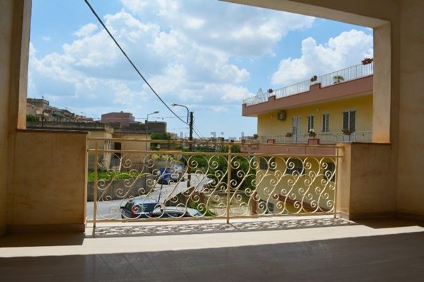 casa indipendente in vendita a Noto