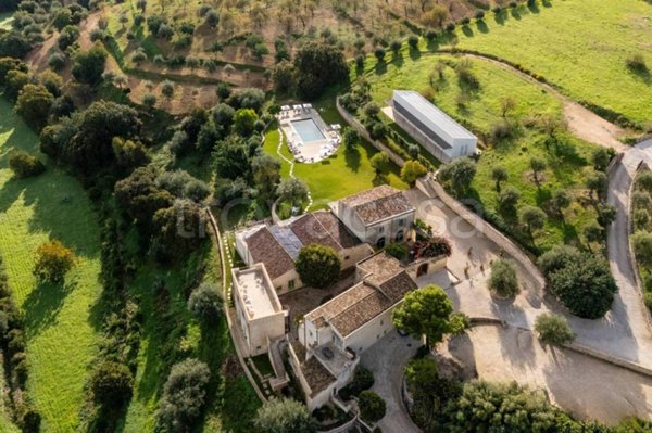 casa indipendente in vendita a Noto