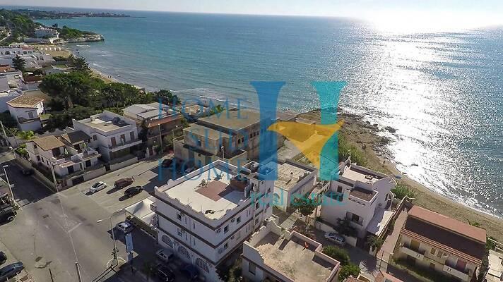 negozio in vendita a Noto