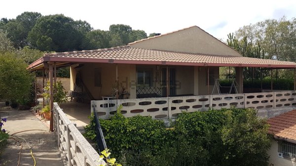 casa indipendente in vendita a Noto