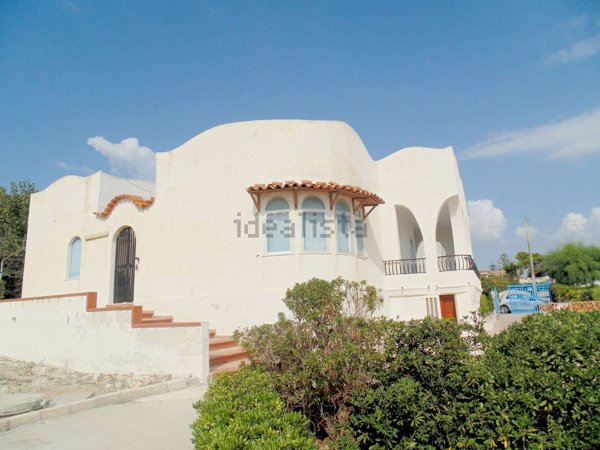 casa indipendente in vendita a Noto