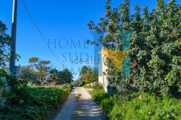 casa indipendente in vendita a Noto in zona Vendicari