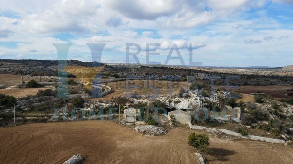 appartamento in vendita a Noto