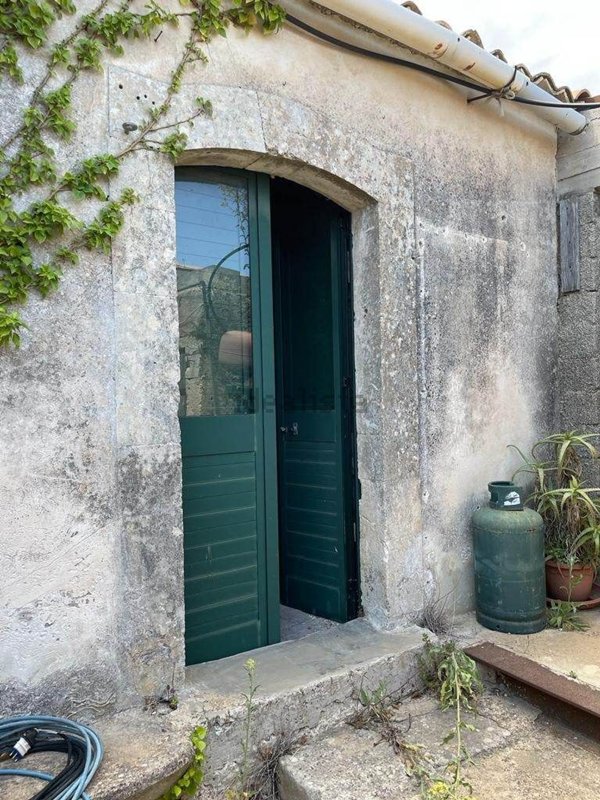 casa indipendente in vendita a Noto in zona Testa dell'Acqua