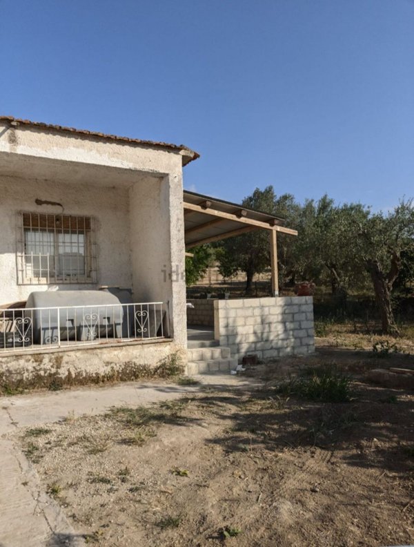 casa indipendente in vendita a Noto