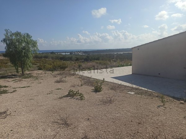 casa indipendente in vendita a Noto in zona Vendicari