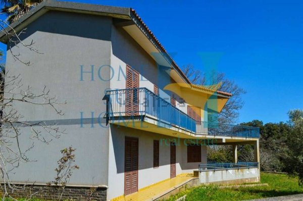 casa indipendente in vendita a Noto in zona Vendicari