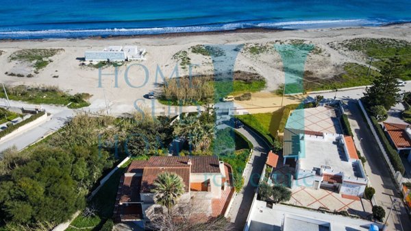 casa indipendente in vendita a Noto