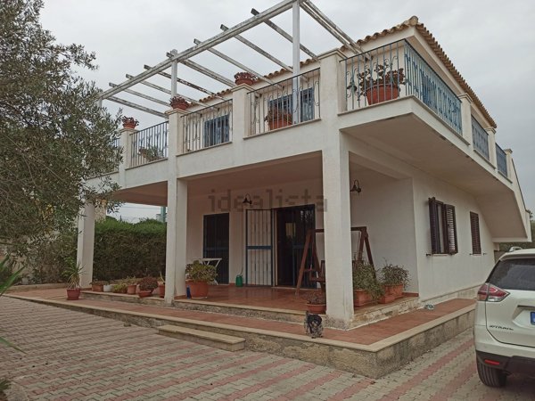 casa indipendente in vendita a Noto