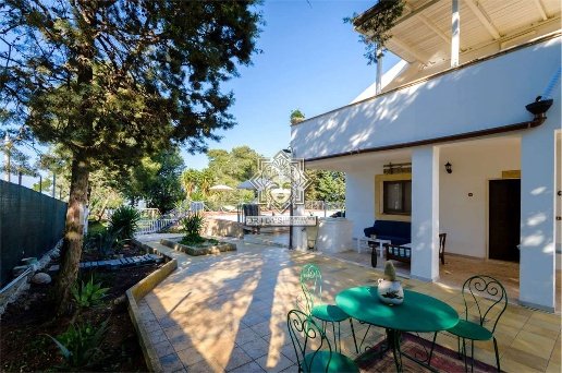 casa indipendente in vendita a Noto