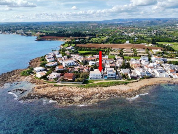 appartamento in vendita a Noto in zona Calabernardo