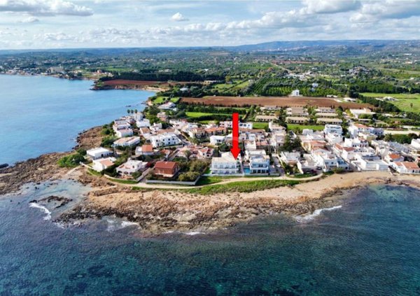 appartamento in vendita a Noto in zona Calabernardo