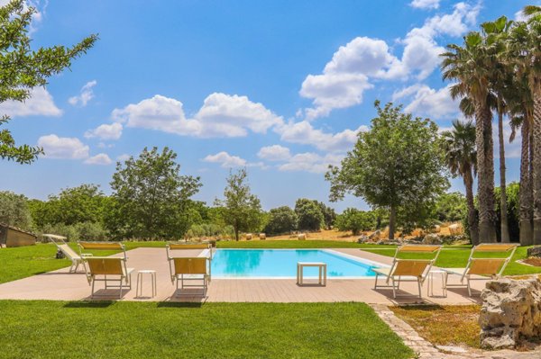 casa indipendente in vendita a Noto