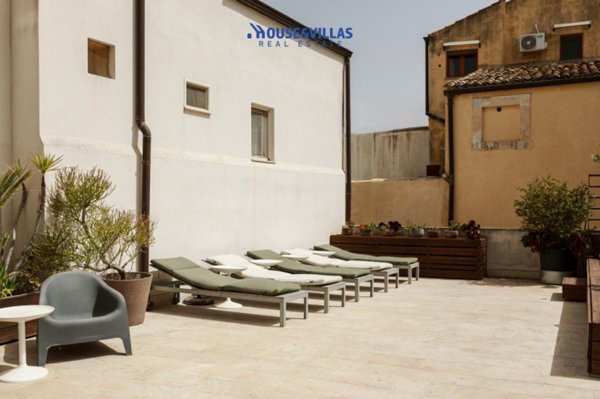 casa indipendente in vendita a Noto