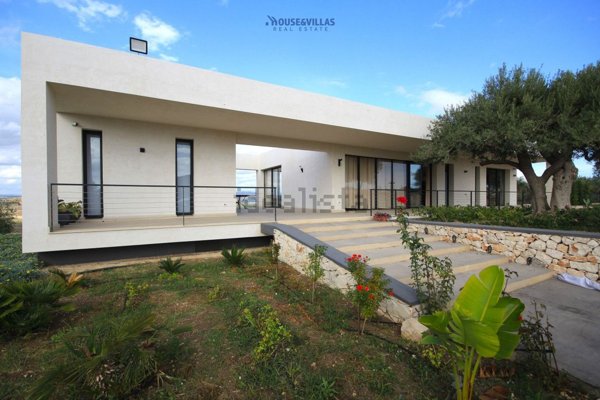 casa indipendente in vendita a Noto