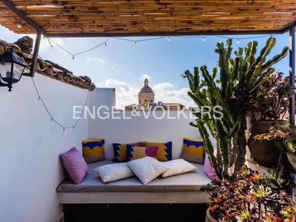 casa indipendente in vendita a Noto