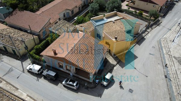 casa indipendente in vendita a Noto in zona Testa dell'Acqua