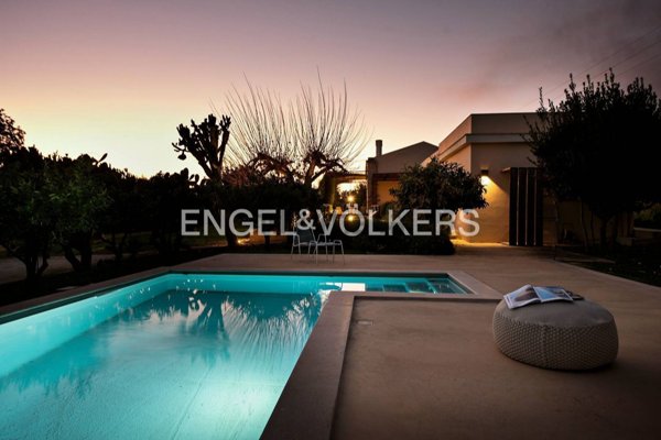 pentavano in vendita a Noto