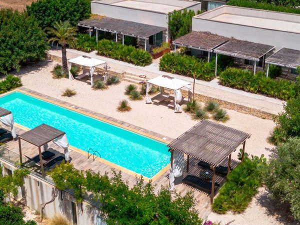 casa indipendente in vendita a Noto