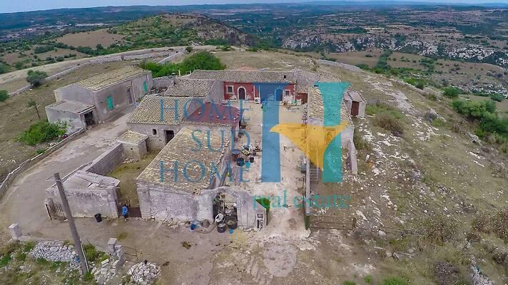 negozio in vendita a Noto