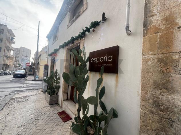 negozio in vendita a Noto