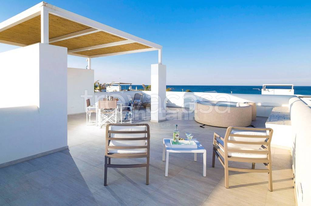 casa indipendente in vendita a Noto in zona San Lorenzo