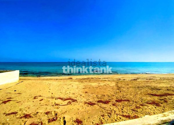 casa indipendente in vendita a Noto in zona San Lorenzo