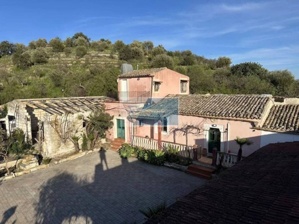 appartamento in vendita a Noto