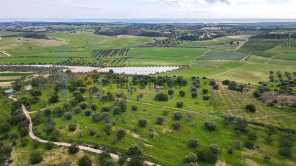 casa indipendente in vendita a Noto