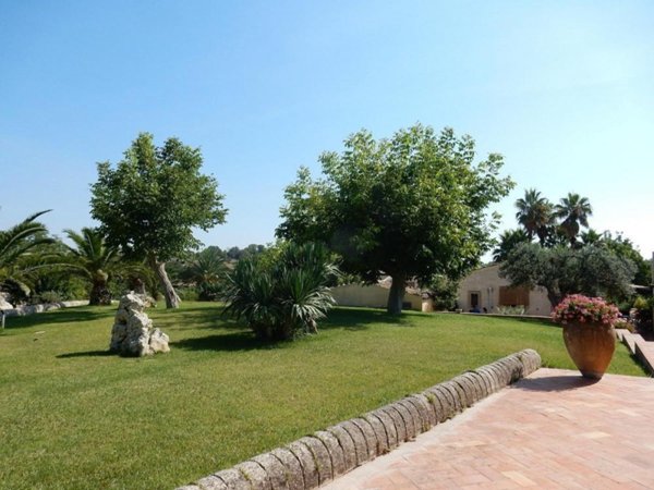 casa indipendente in vendita a Noto in zona Vendicari