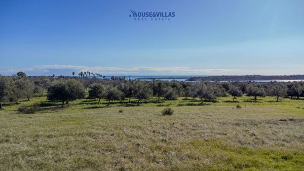 casa indipendente in vendita a Noto in zona Vendicari