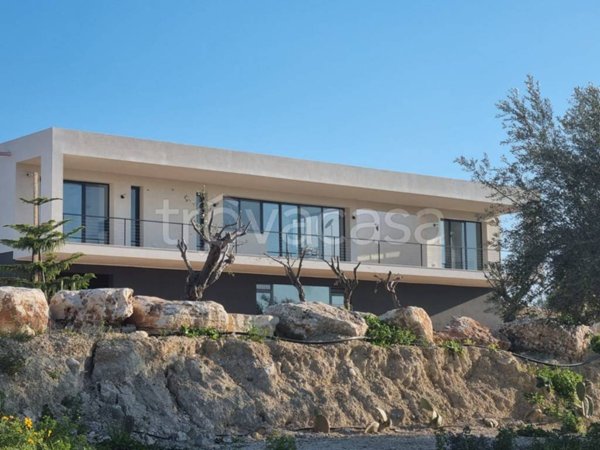 casa indipendente in vendita a Noto