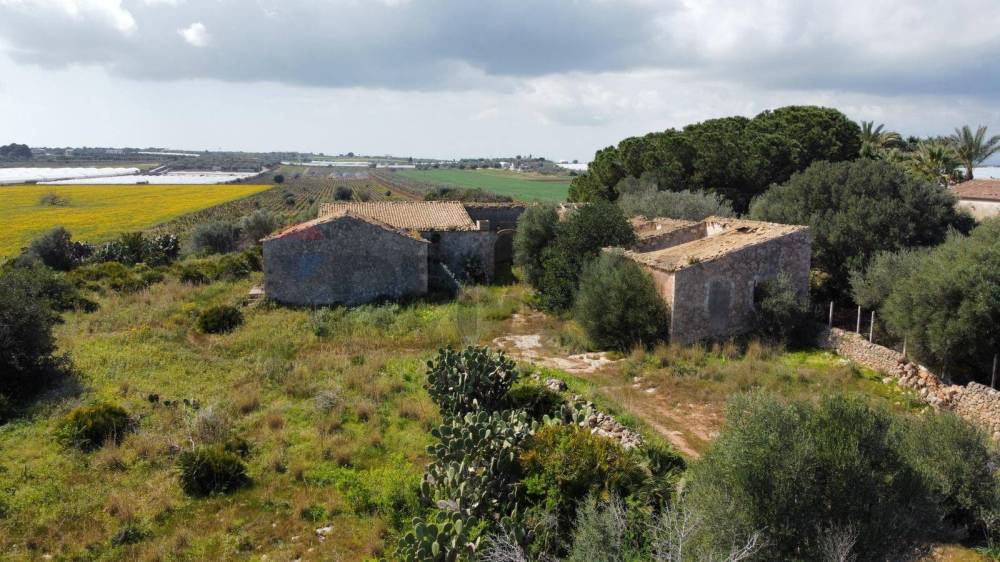 casa indipendente in vendita a Noto