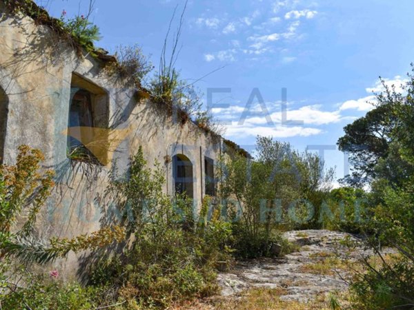 casa indipendente in vendita a Noto