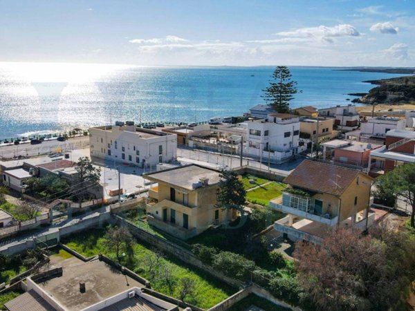 casa indipendente in vendita a Noto in zona Lido di Noto