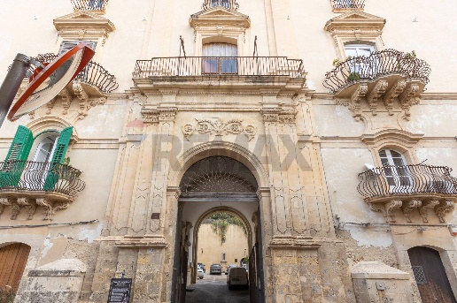 casa indipendente in vendita a Noto