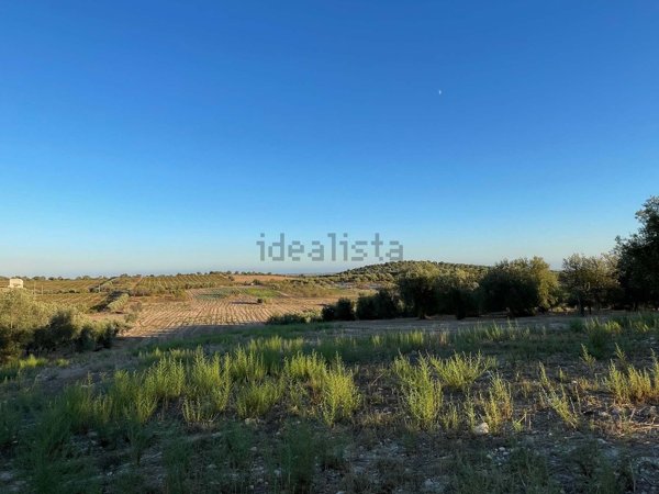 casa indipendente in vendita a Noto