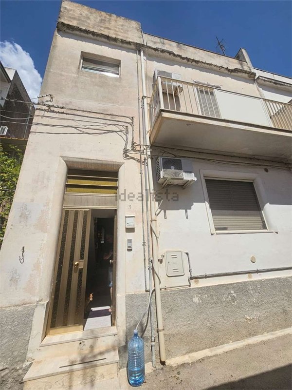 casa indipendente in vendita a Noto